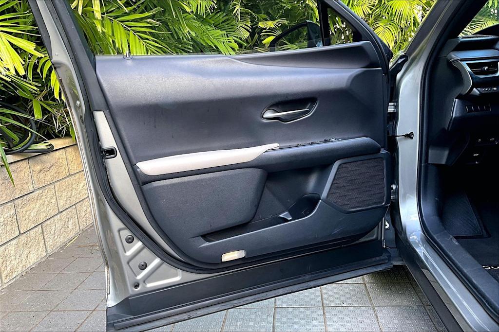 Thumbnail: 2019 Lexus UX - 27