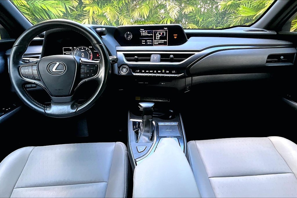 Thumbnail: 2019 Lexus UX - 10