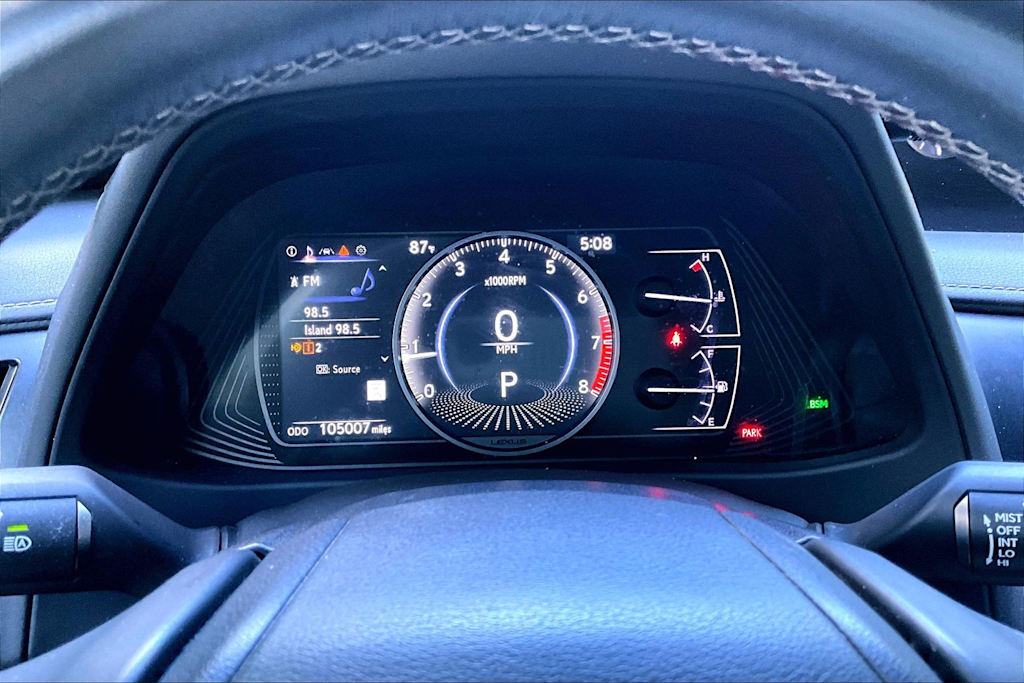 Thumbnail: 2019 Lexus UX - 18