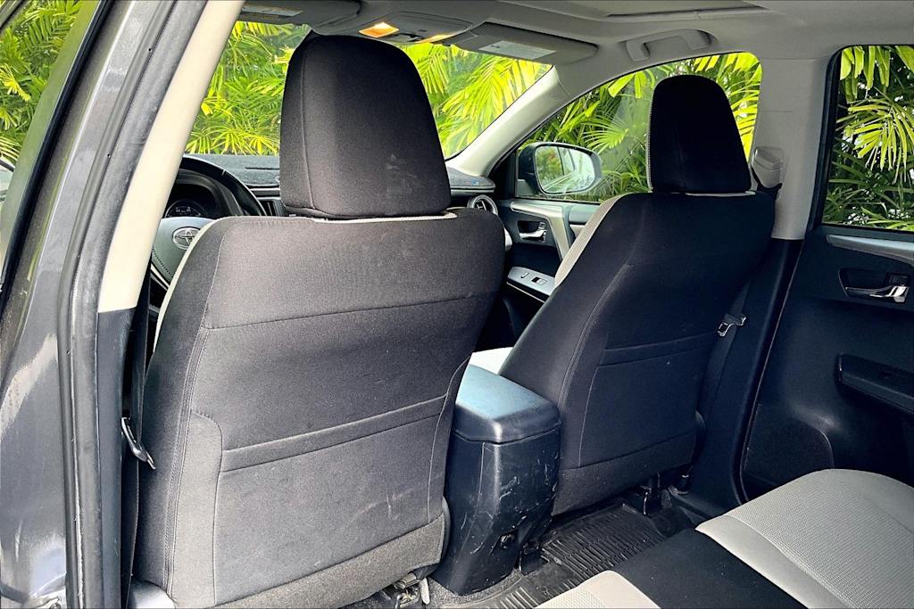 Thumbnail: 2018 Toyota RAV4 - 13
