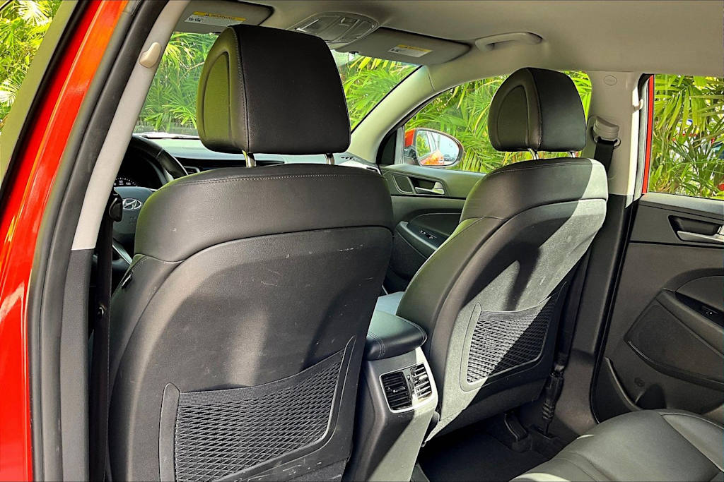 Thumbnail: 2016 Hyundai Tucson - 13