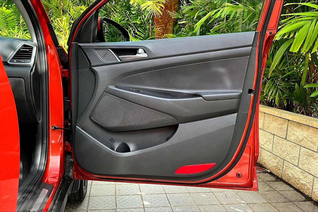 Thumbnail: 2016 Hyundai Tucson - 28