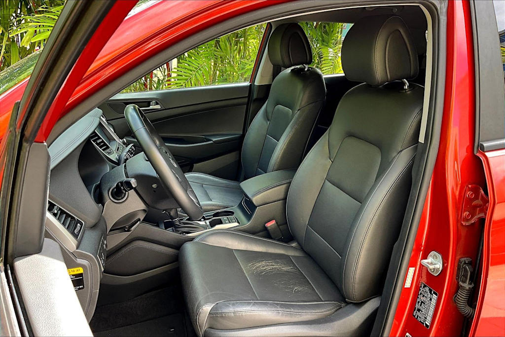 Thumbnail: 2016 Hyundai Tucson - 11