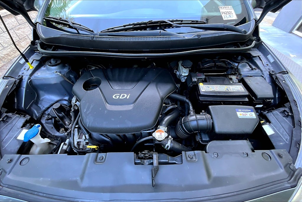 2016 Hyundai Accent SE 9