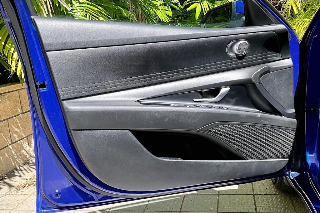 Thumbnail: 2023 Hyundai Elantra - 27
