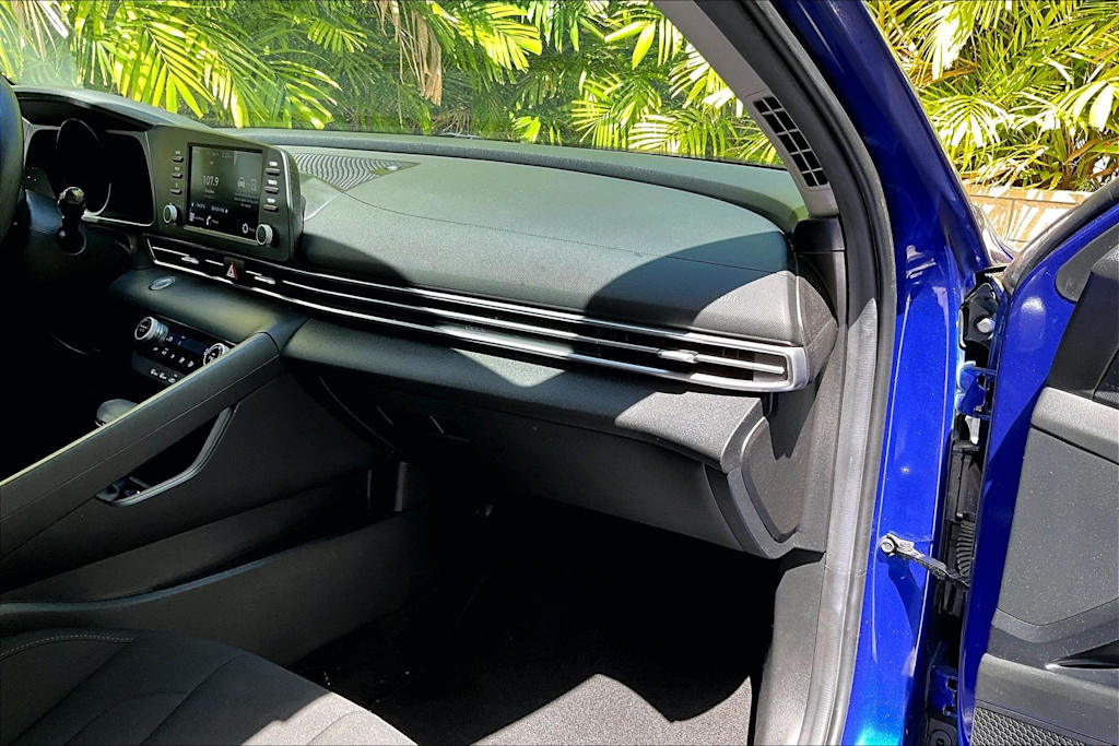 Thumbnail: 2023 Hyundai Elantra - 24