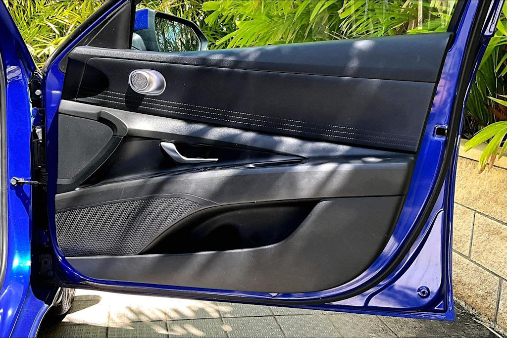 Thumbnail: 2023 Hyundai Elantra - 28