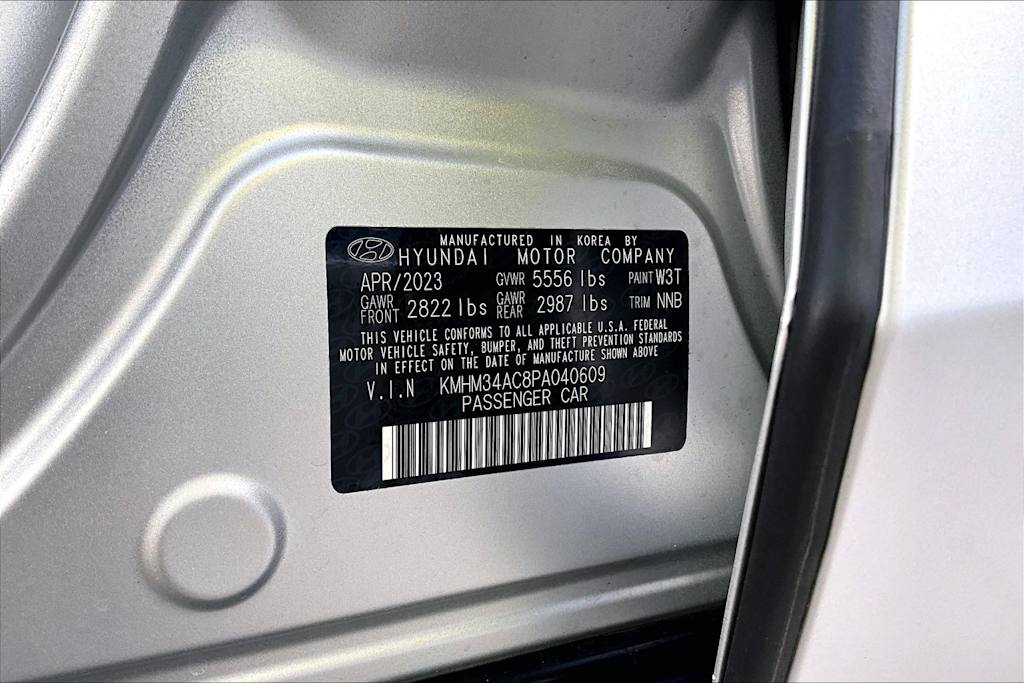 Thumbnail: 2023 Hyundai Ioniq 6 - 18