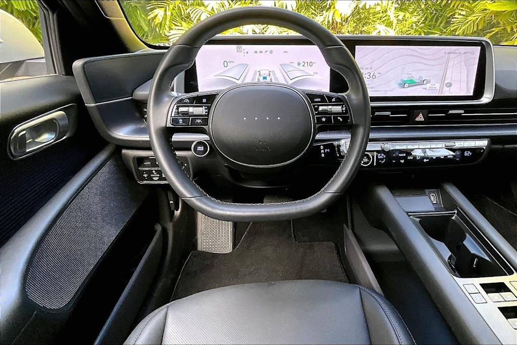 Thumbnail: 2023 Hyundai Ioniq 6 - 13