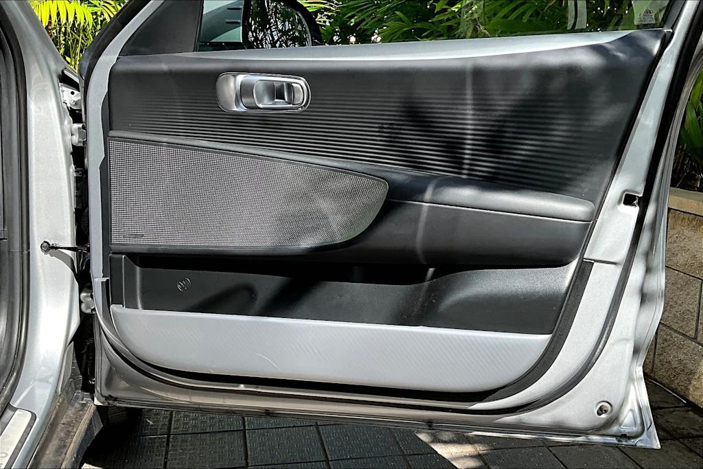 Thumbnail: 2023 Hyundai Ioniq 6 - 28