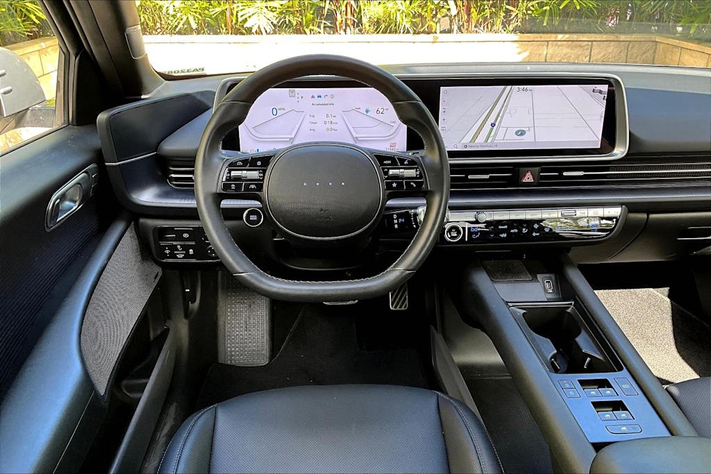 Thumbnail: 2023 Hyundai Ioniq 6 - 13