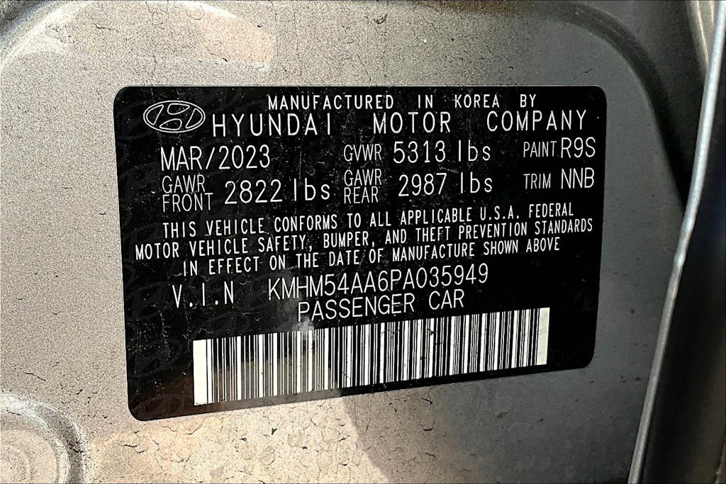 Thumbnail: 2023 Hyundai Ioniq 6 - 19