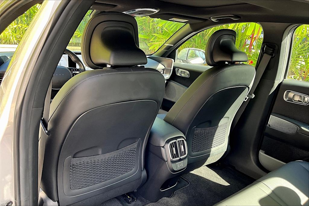 Thumbnail: 2023 Hyundai Ioniq 6 - 12