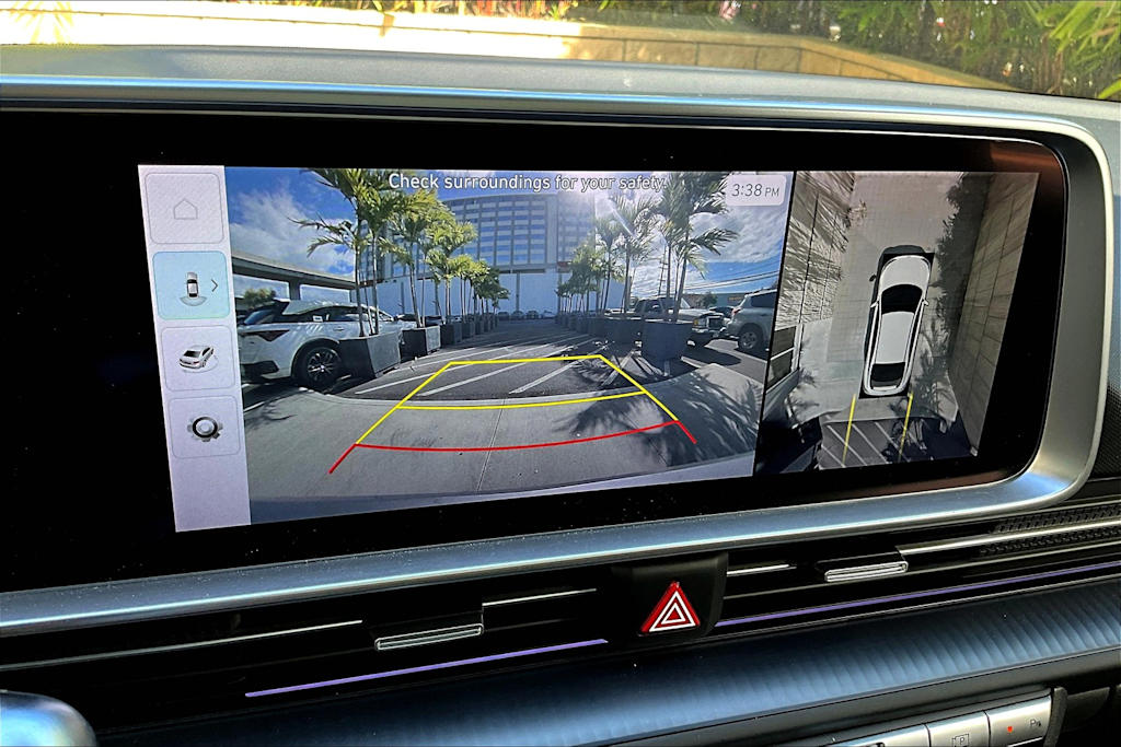 Thumbnail: 2023 Hyundai Ioniq 6 - 26