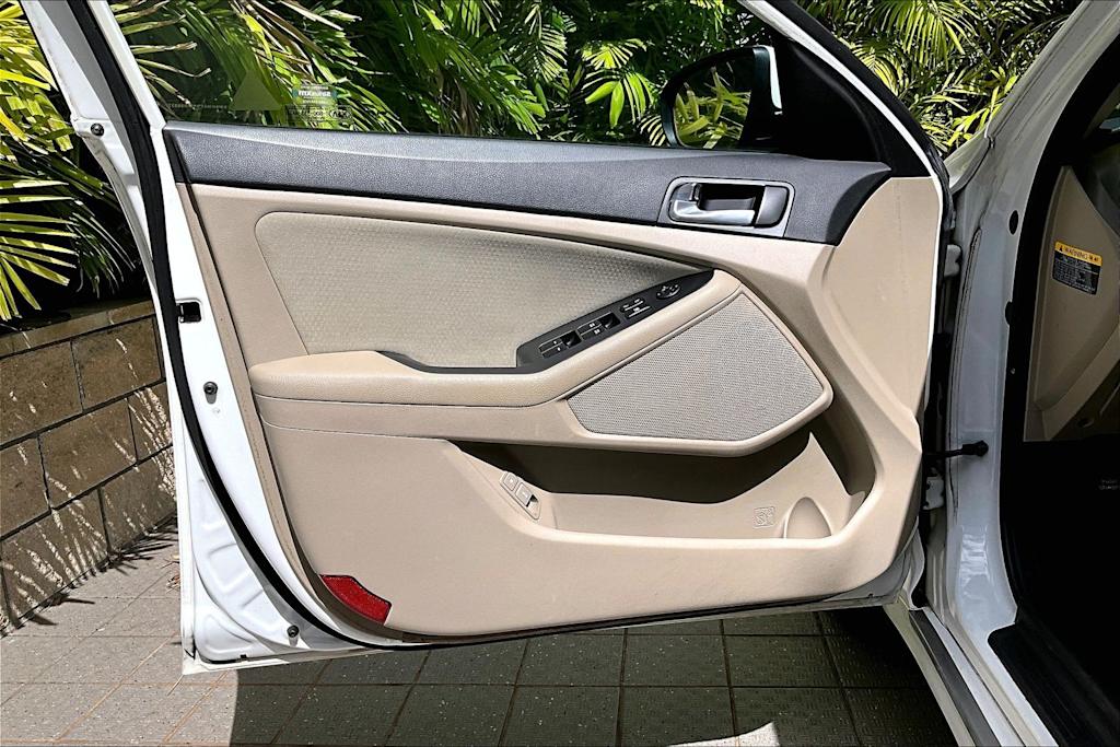 Thumbnail: 2015 Kia Optima - 27