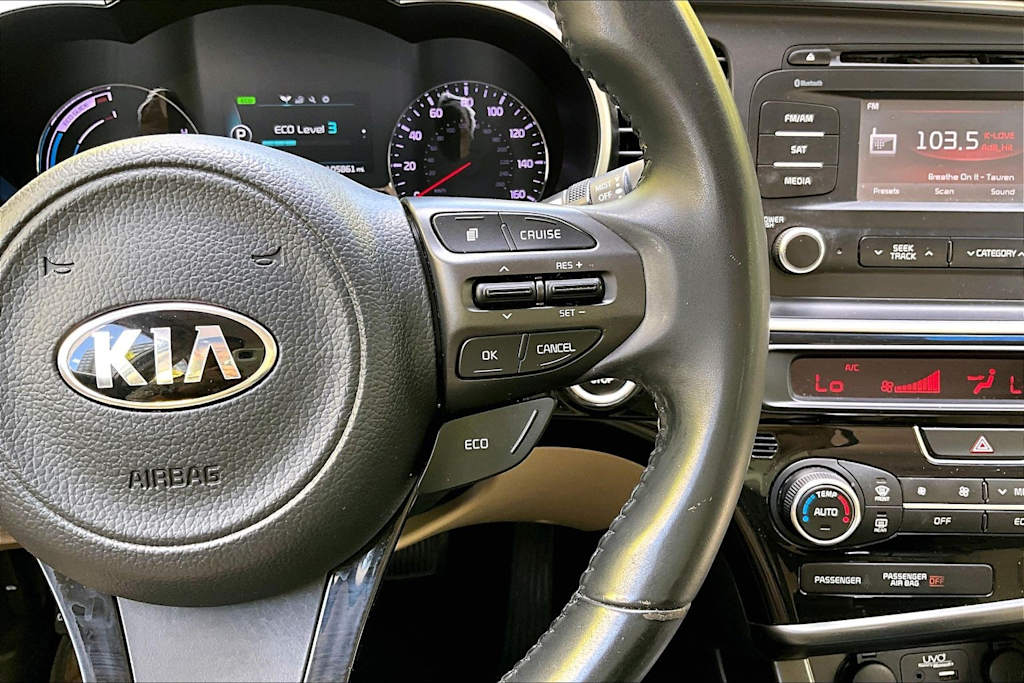Thumbnail: 2015 Kia Optima - 25