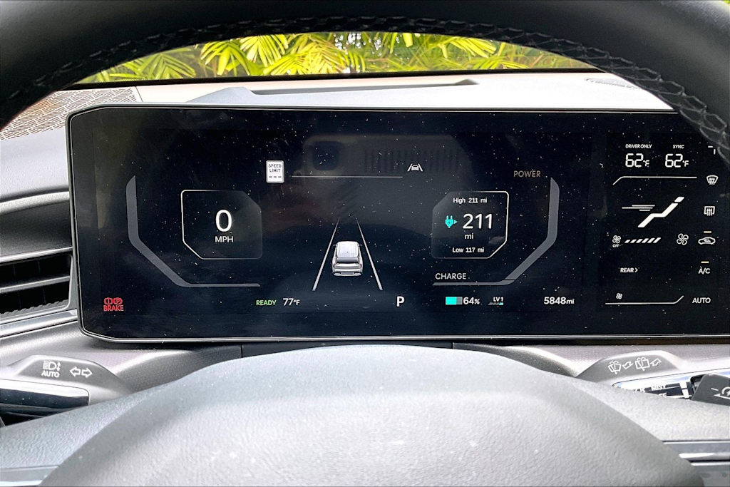 Thumbnail: 2024 Kia EV9 - 18