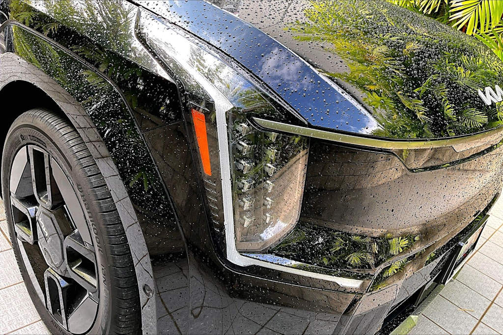 Thumbnail: 2024 Kia EV9 - 31