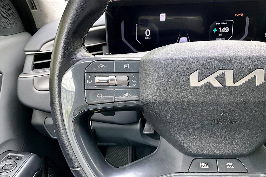 Thumbnail: 2024 Kia EV9 - 25
