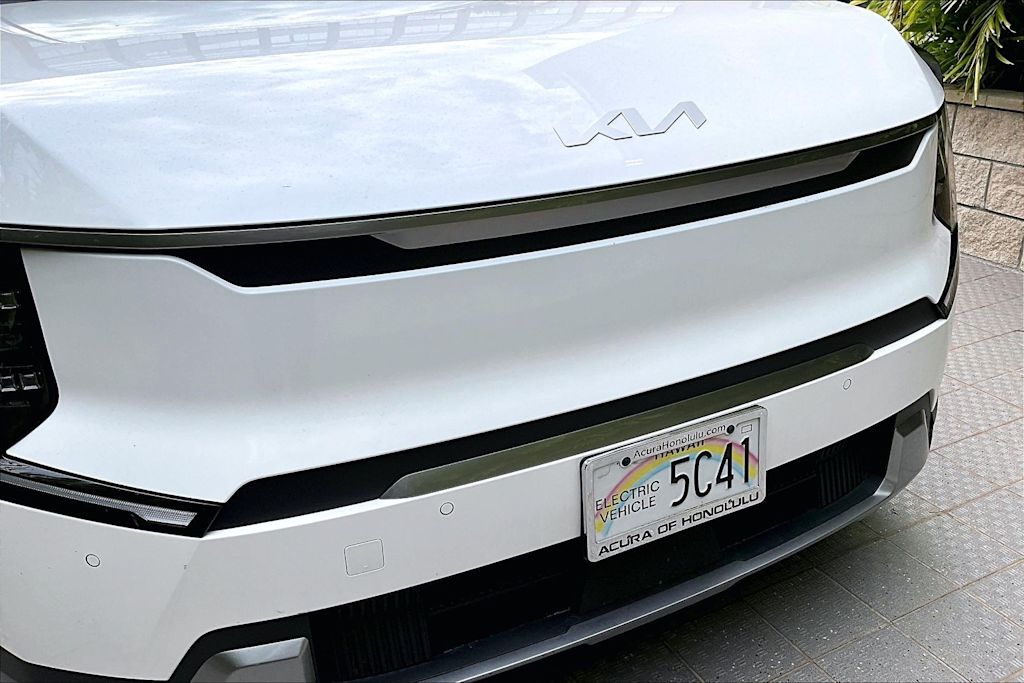 Thumbnail: 2024 Kia EV9 - 33