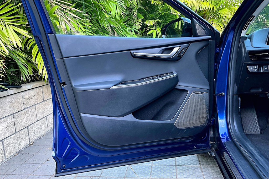 Thumbnail: 2023 Kia EV6 - 27