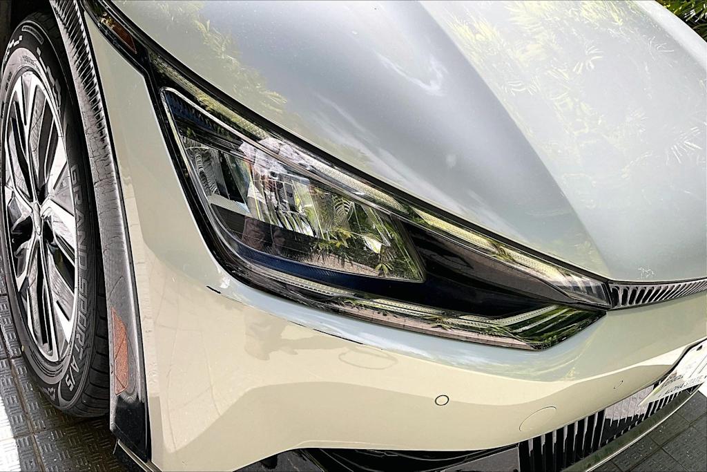 Thumbnail: 2022 Kia EV6 - 30