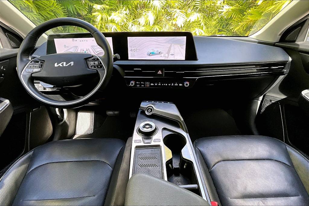 Thumbnail: 2022 Kia EV6 - 9