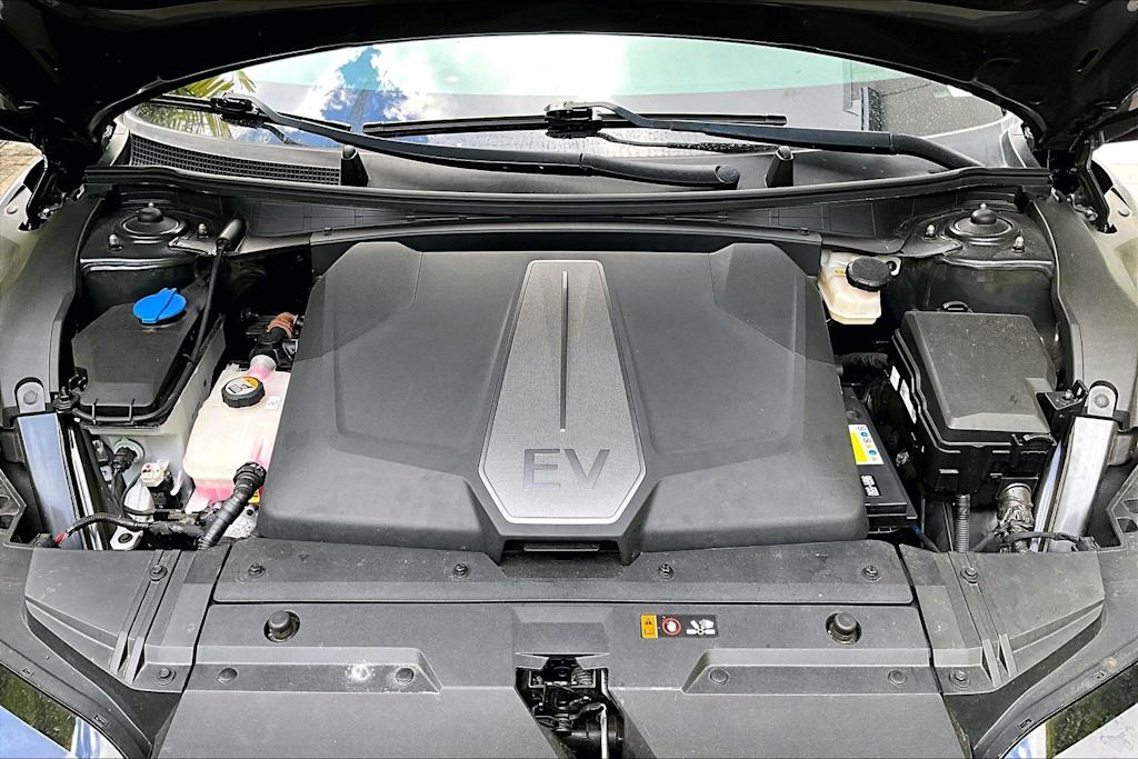 Thumbnail: 2022 Kia EV6 - 9