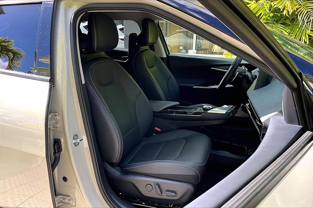 Thumbnail: 2023 Kia EV6 - 11