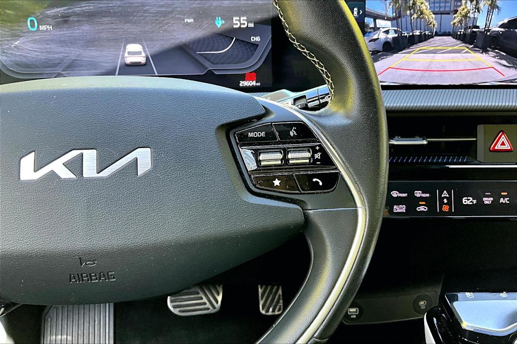 Thumbnail: 2023 Kia EV6 - 26