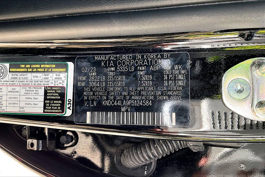 Thumbnail: 2023 Kia EV6 - 21
