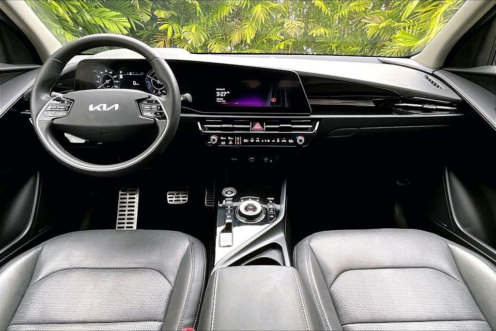 Thumbnail: 2024 Kia Niro - 10