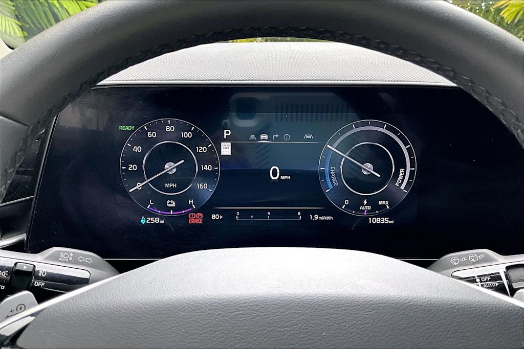 Thumbnail: 2024 Kia Niro - 18