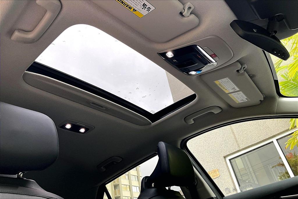 Thumbnail: 2024 Kia Niro - 30