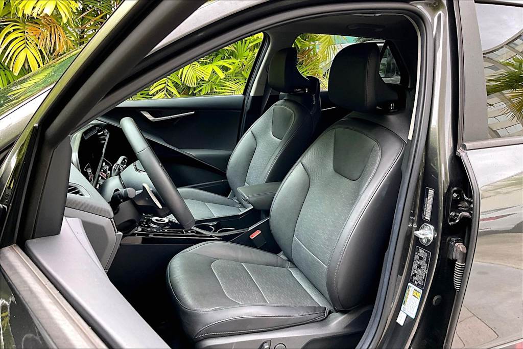 Thumbnail: 2024 Kia Niro - 11