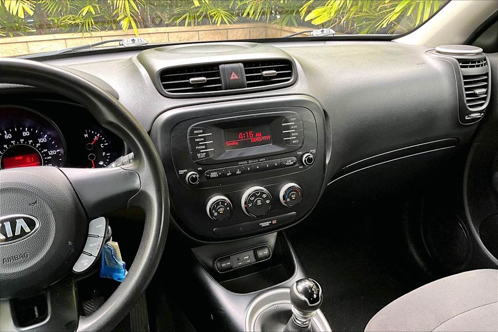 Thumbnail: 2016 Kia Soul - 15