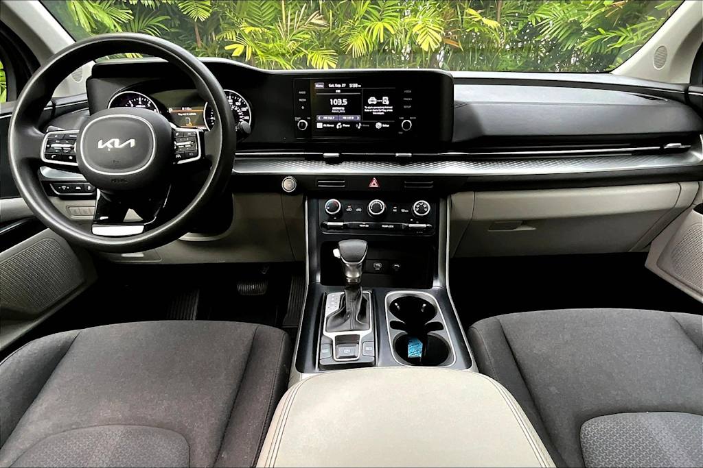 Thumbnail: 2022 Kia Carnival - 10