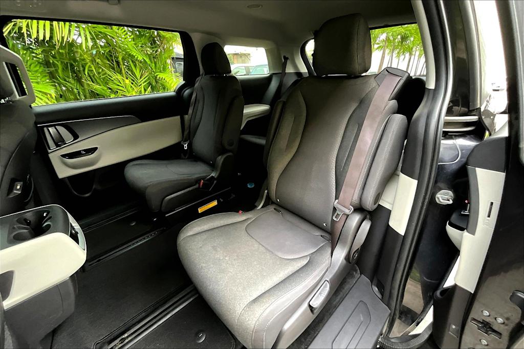 Thumbnail: 2022 Kia Carnival - 13