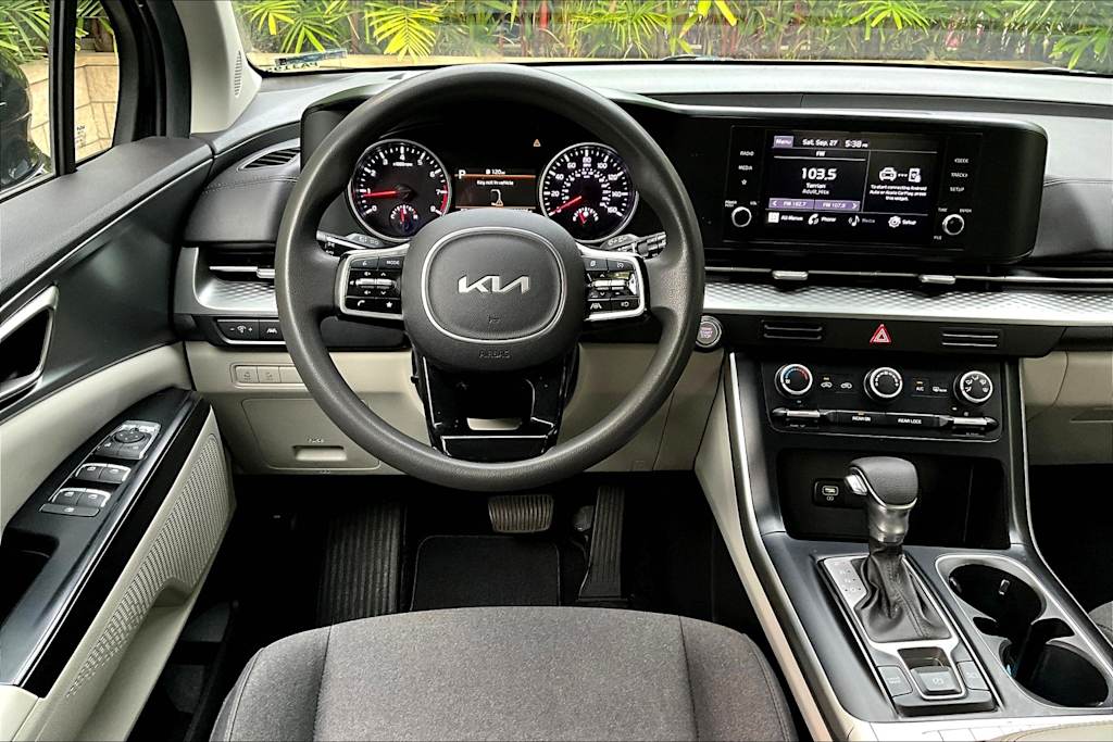 Thumbnail: 2022 Kia Carnival - 14