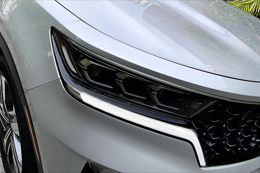 Thumbnail: 2023 Kia Sorento - 31