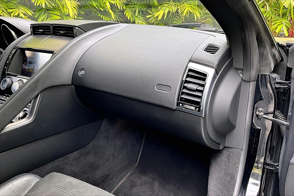 Thumbnail: 2018 Jaguar F-Type - 23