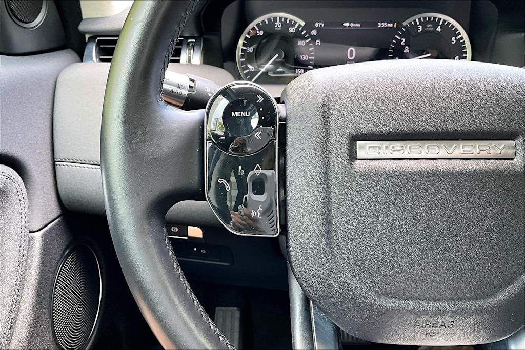 Thumbnail: 2020 Land Rover Discovery Sport - 25