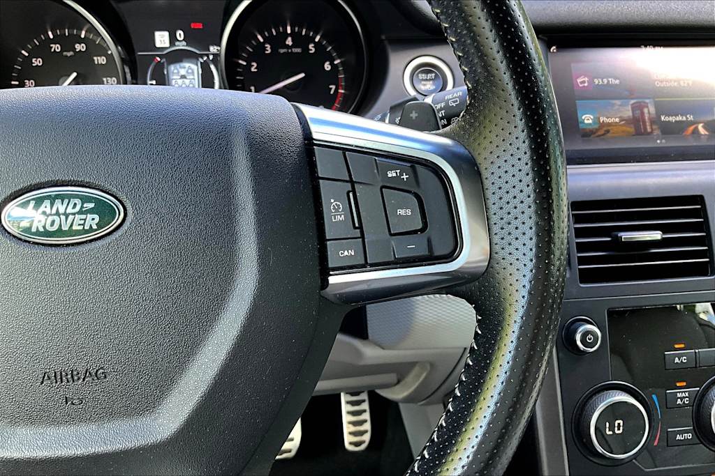 Thumbnail: 2018 Land Rover Discovery Sport - 26