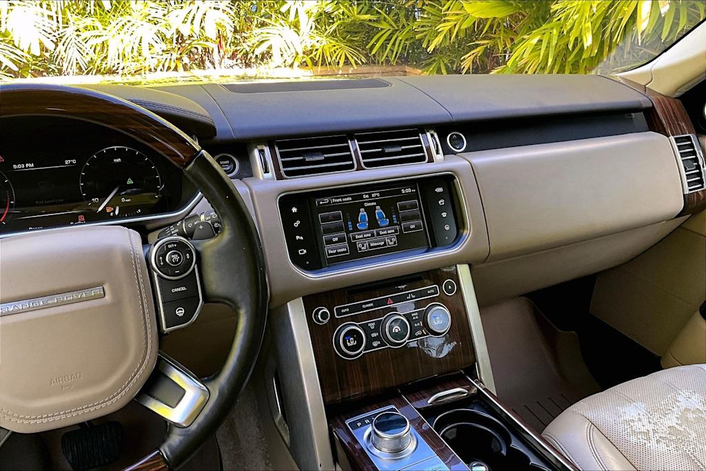 Thumbnail: 2016 Land Rover Range Rover - 15