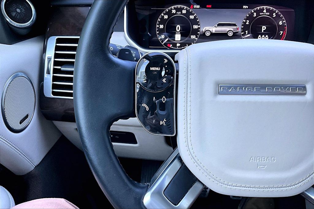 Thumbnail: 2022 Land Rover Range Rover - 25