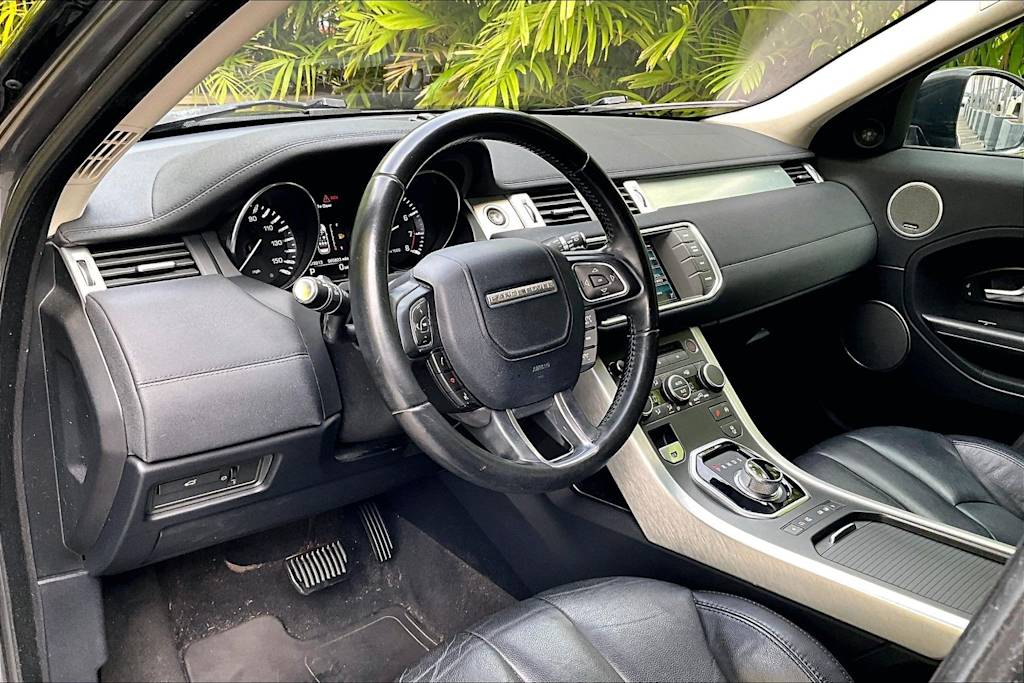 Thumbnail: 2015 Land Rover Range Rover Evoque - 2