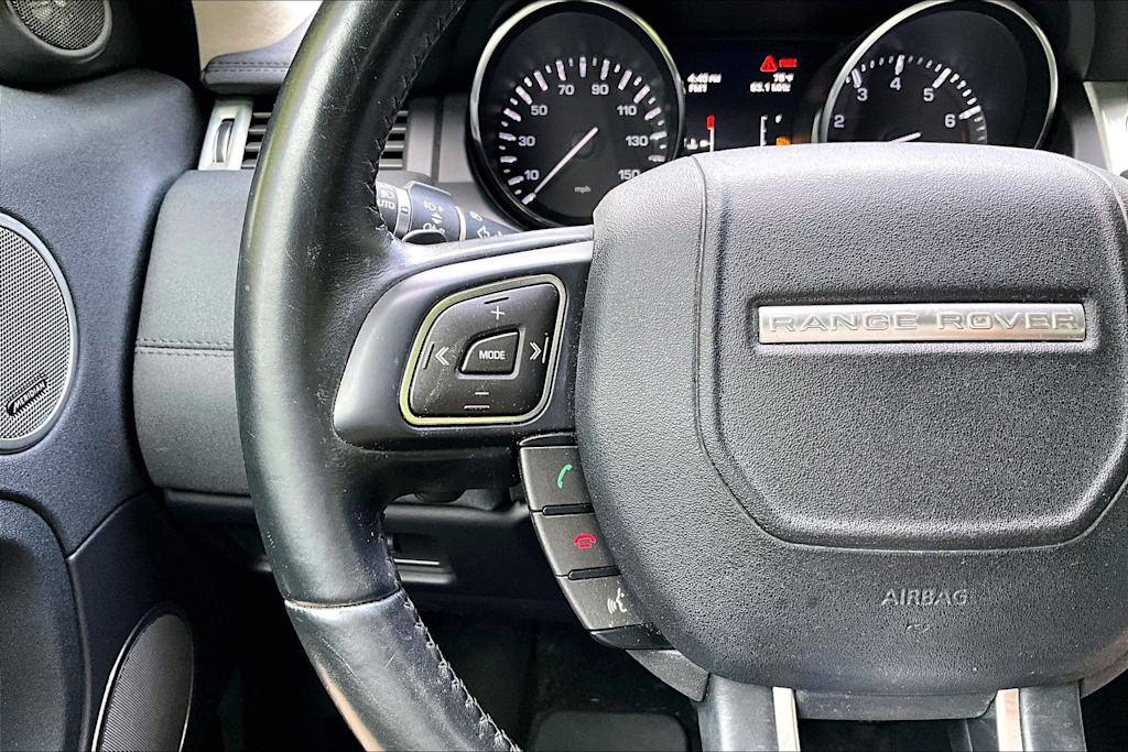 Thumbnail: 2015 Land Rover Range Rover Evoque - 26