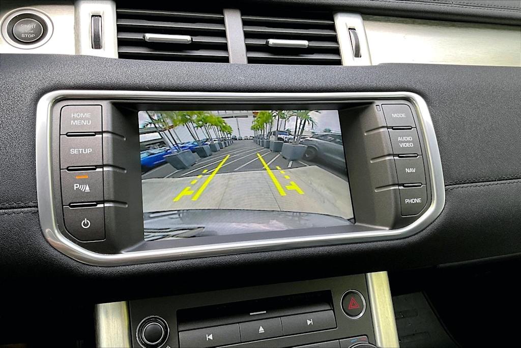 Thumbnail: 2015 Land Rover Range Rover Evoque - 16