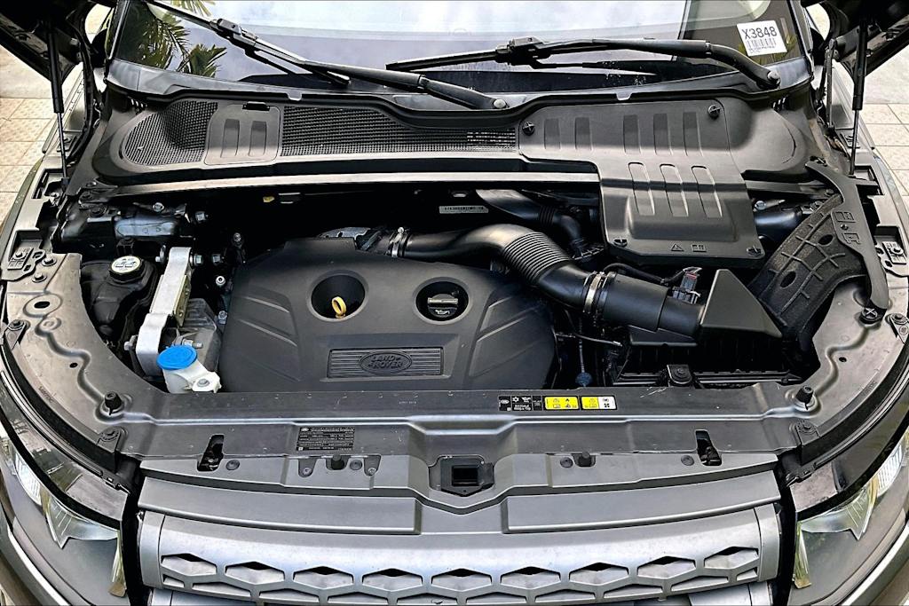 Thumbnail: 2015 Land Rover Range Rover Evoque - 9