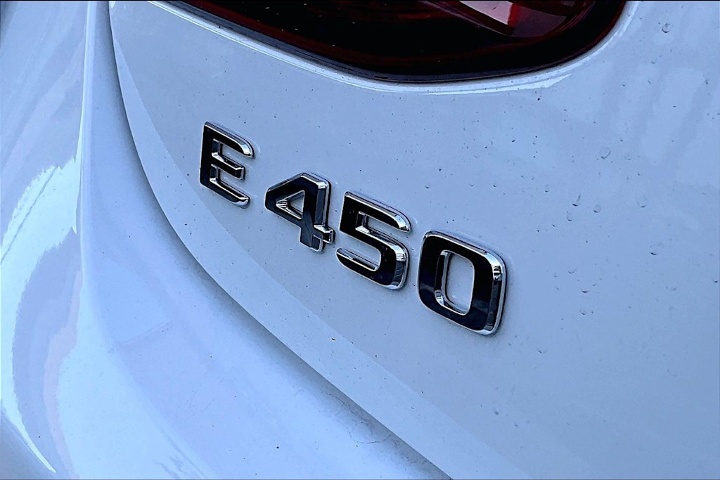 Thumbnail: 2023 Mercedes-Benz E-Class - 7